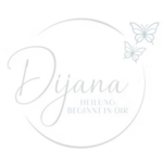 weißes Logo von Dijana Elternberatung Hamburg vor transparentem Hintergrund